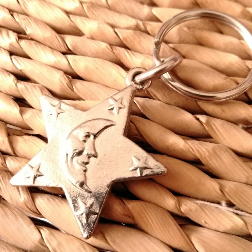 5/$20 Moon star 🌟 celestial keychain fob key ring